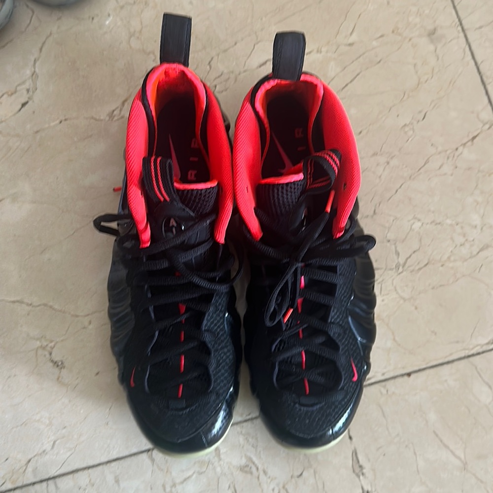 Worn by NBA phenom Amir Johnson these gently used Foamposite Pro’s are for sale.